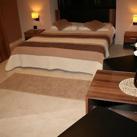 Holiday home In Near Lifts *